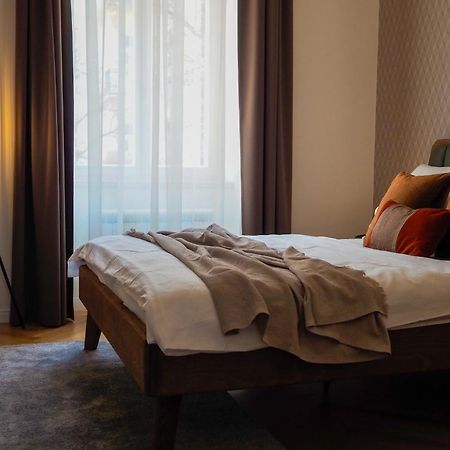 Rasinovo Nabrezi - Riverside Residence ปราก ภายนอก รูปภาพ