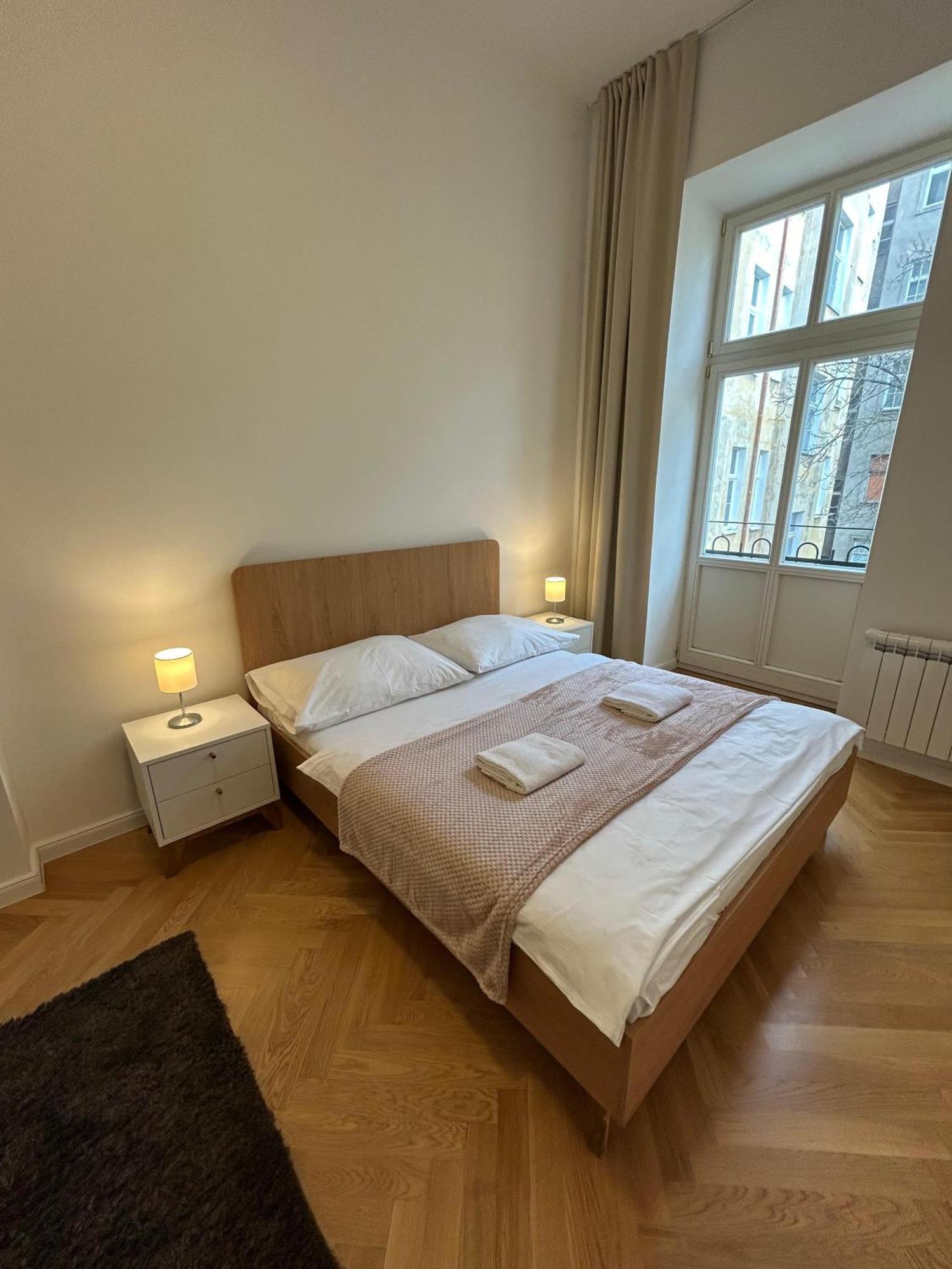 Rasinovo Nabrezi - Riverside Residence ปราก ภายนอก รูปภาพ