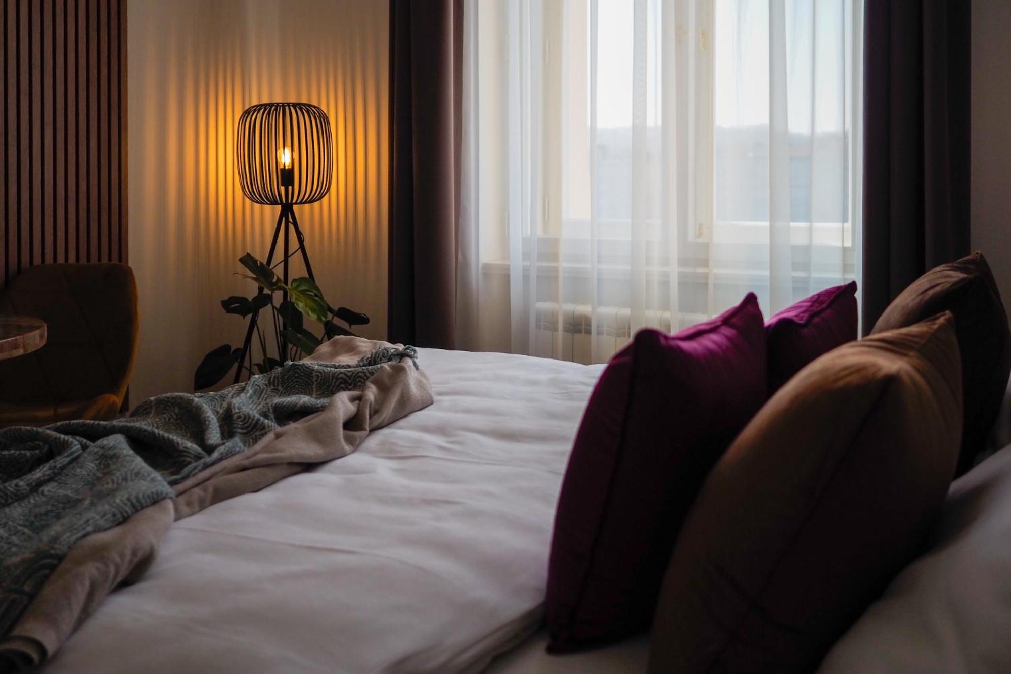 Rasinovo Nabrezi - Riverside Residence ปราก ภายนอก รูปภาพ